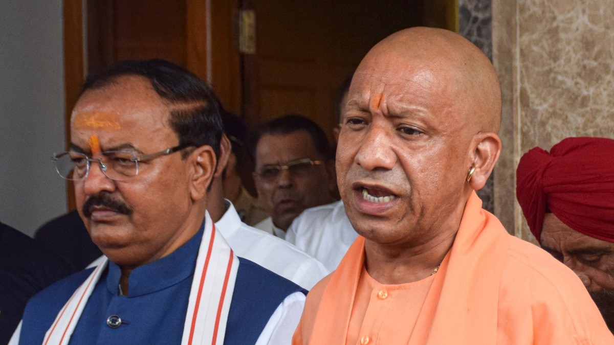 यूपी के सीएम योगी आदित्यनाथ ने कहा कि सपा किसान और युवाओं के विरोधी हैं (Photo: PTI)