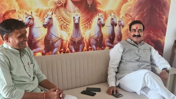 नरोत्तम मिश्रा ने सोशल मीडिया पर पोस्ट करके अपने ऊपर लग रहे आरोपों का खंडन किया है