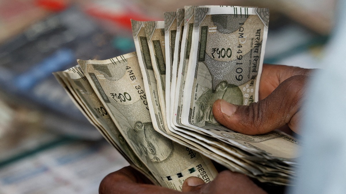 अमीर बनने के नियम. (Photo: File/Reuters) 