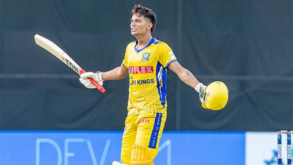 यश धूल ने DPL में जड़ा शानदार शतक (Photo:Instagram/DPL)