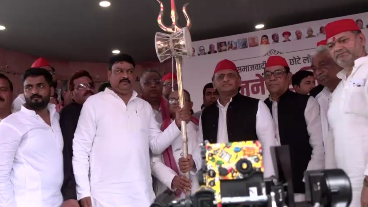 SP targets brahmin vote bank.
