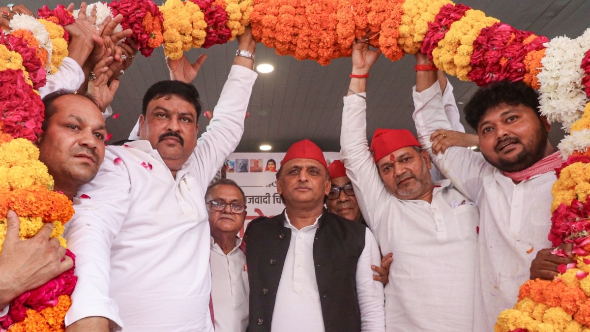 अखिलेश यादव ने ब्राह्मण सम्मेलन से पहले कैंडिडेट का किया ऐलान (Photo-PTI)