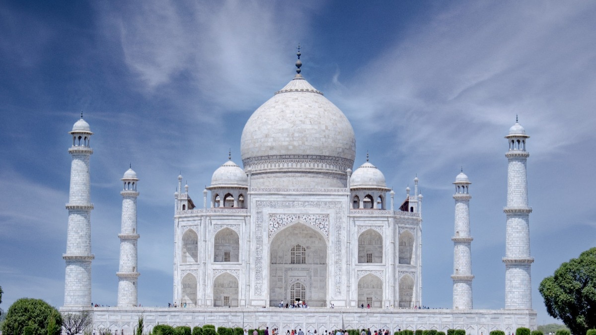 ताजमहल हजारों कारीगरों की कला, मेहनत और हुनर की कहानी है (Photo: Pexel)