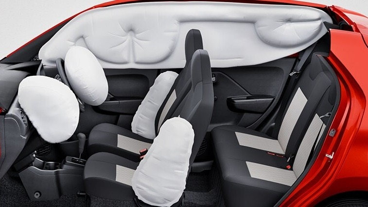 Maruti Suzuki Alto K10 के बेस वेरिएंट में भी 6 एयरबैग की सेफ्टी मिलती है. (Photo: marutisuzuki.com)