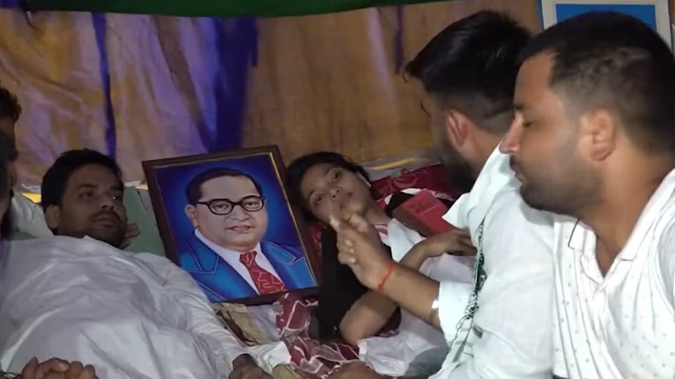 प्रदर्शन कर रहे छात्रों को समर्थन देने के लिए CJP का एक प्रतिनिधिमंडल झारखंड पहुंचा. (फोटो-PTI वीडियो)