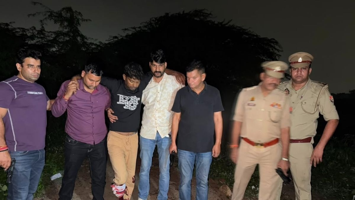 21 किलो गांजा और तमंचे बरामद. (Photo: ITG)