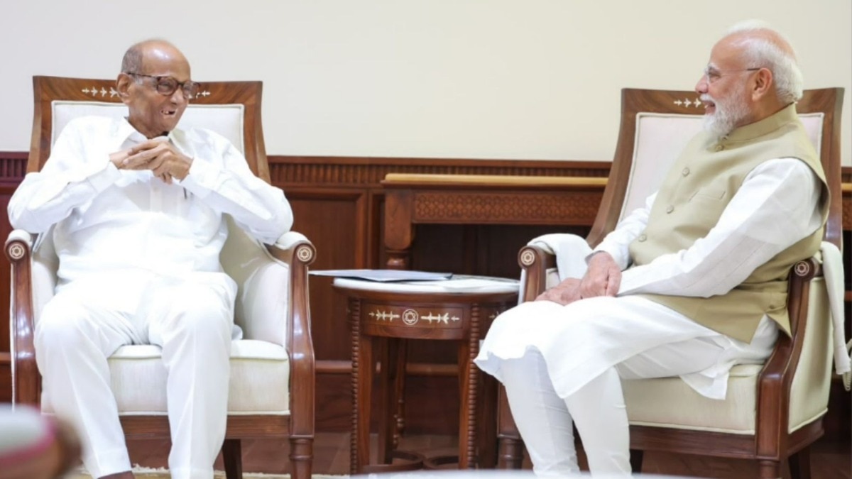 शरद पवार और पीएम मोदी की बढ़ती नजदीकियां (Photo-ITG)