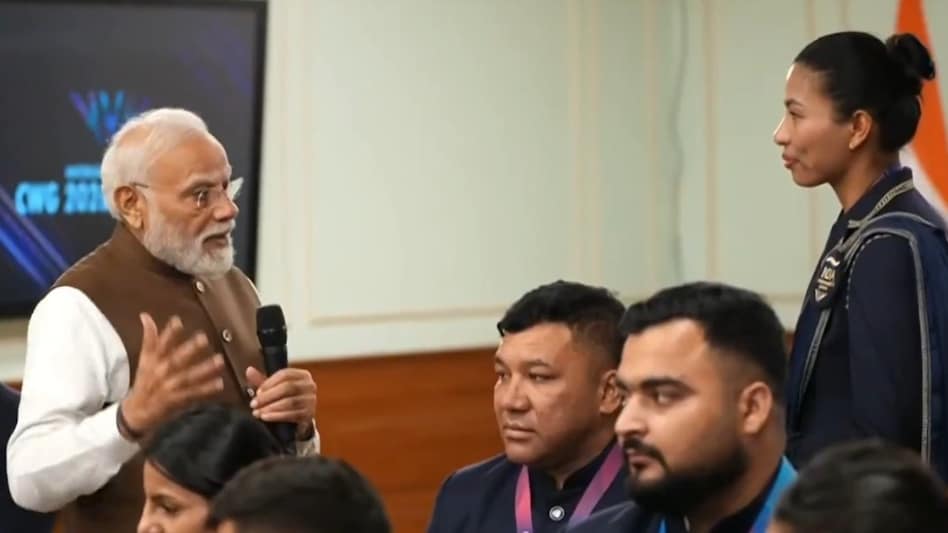 रेस्टोरेंट वाले से झगड़ा क्यों कर रही थी?' PM मोदी ने बॉक्सर लवलीना से पूछा सवाल, भारत के नक्शे से जुड़ा था मामला - pm modi praises lovlina borgohain for flagging ...