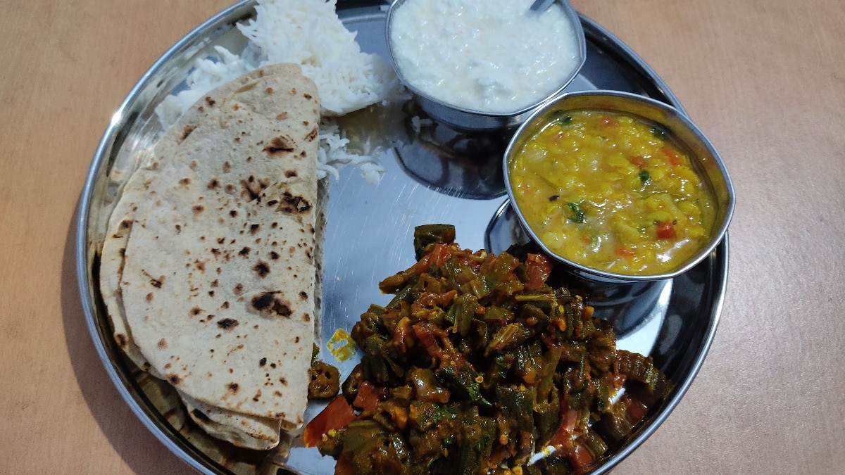 टमाटर ने रसोई का बजट बिगाड़ा
