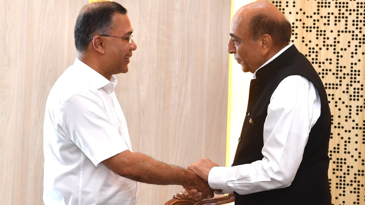 बांग्लादेश में भारत के हाई कमिश्नर ने PM तारिक रहमान से मुलाकात की. (Photo: ITG)