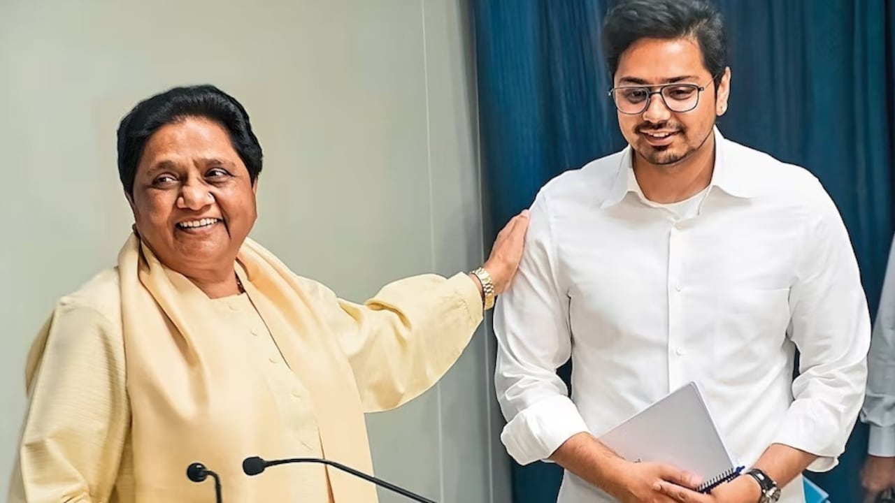 'Gen-Z में बढ़ी निराशा, आरक्षण खत्म करने की हो रही साजिश', BJP-कांग्रेस पर भड़कीं मायावती