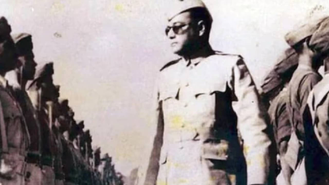 नेताजी सुभाष चंद्र बोस पर बयान देकर घिरी बीजेपी, बंगाल में ममता ने खोला मोर्चा