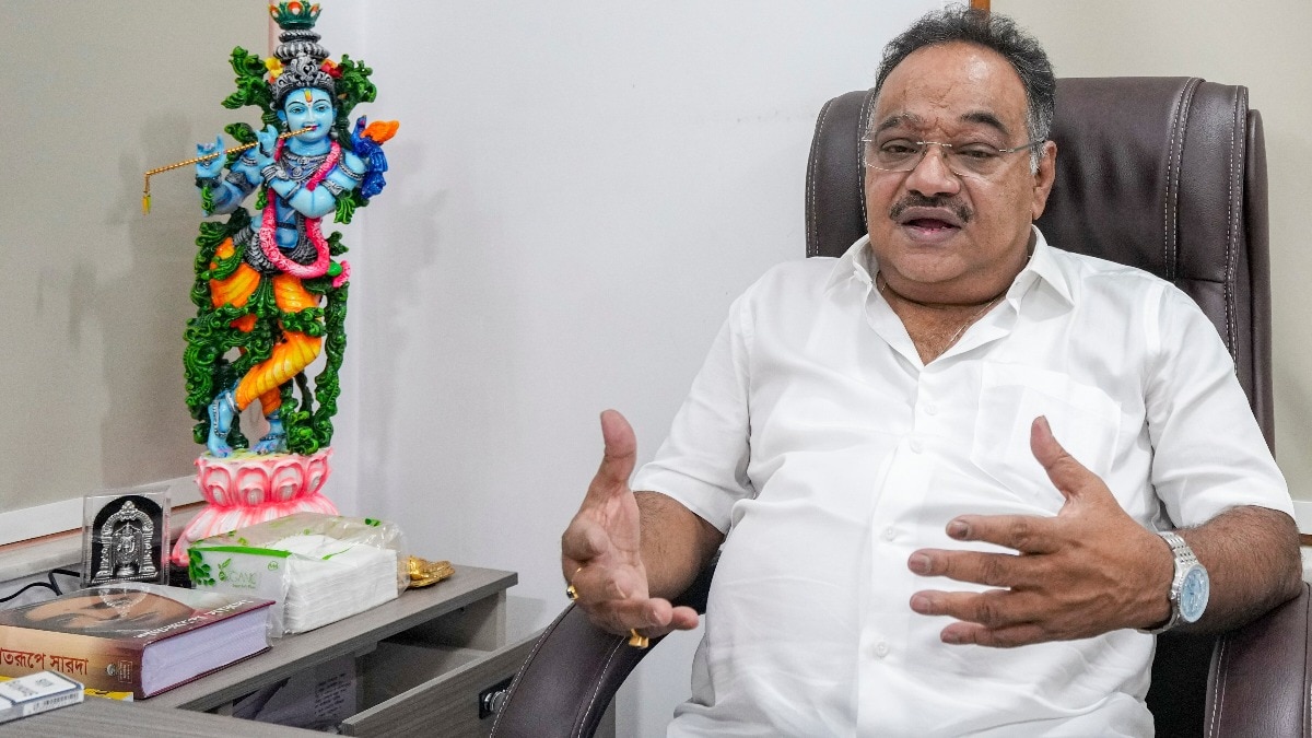 बीजेपी सांसद समिक भट्टाचार्य ने पश्चिम बंगाल का नाम बदलने की मांग की है. (फाइल फोटो-PTI)