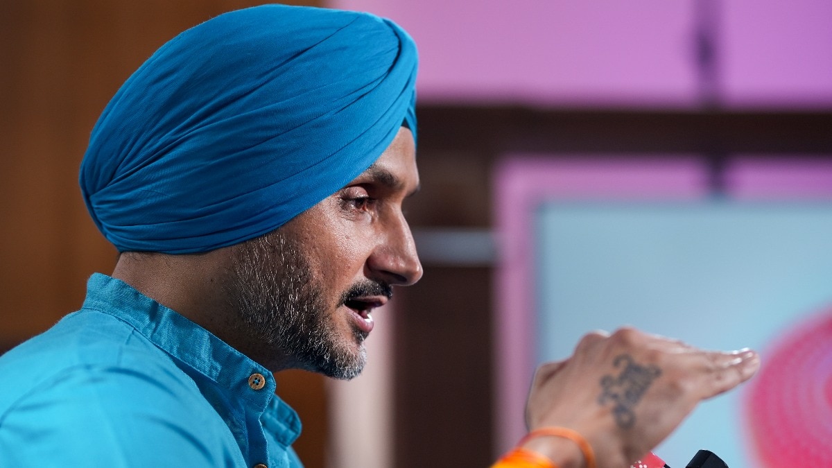 ‘তিনি তেতো কথা বলেন, কিন্তু সত্যি বলেন...’, গৌতম গম্ভীরের সমর্থনে হারভজন সিং