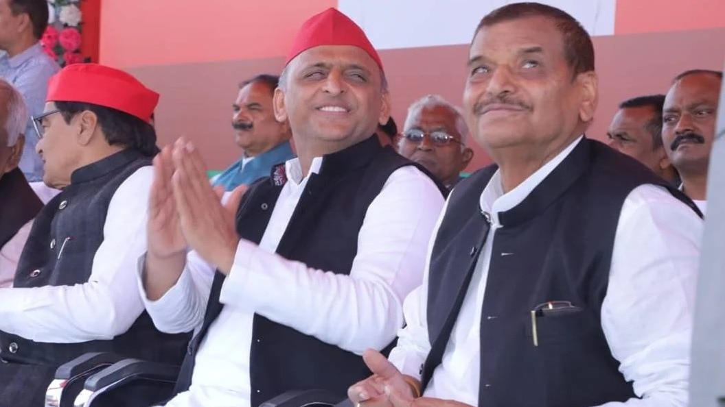यूपी की सियासत में चाचा-भतीजे की जोड़ी एक्टिव (Photo-ITG)