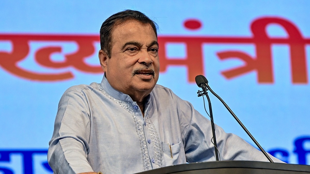 वीडियो में गडकरी सुरक्षा से किसी भी तरह का समझौता नहीं करने की बात भी कह रहे हैं (File Photo- PTI)
