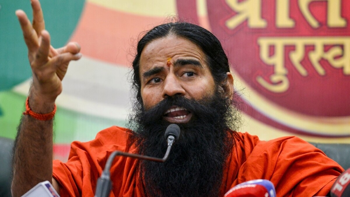 बाबा रामदेव (Photo: PTI)