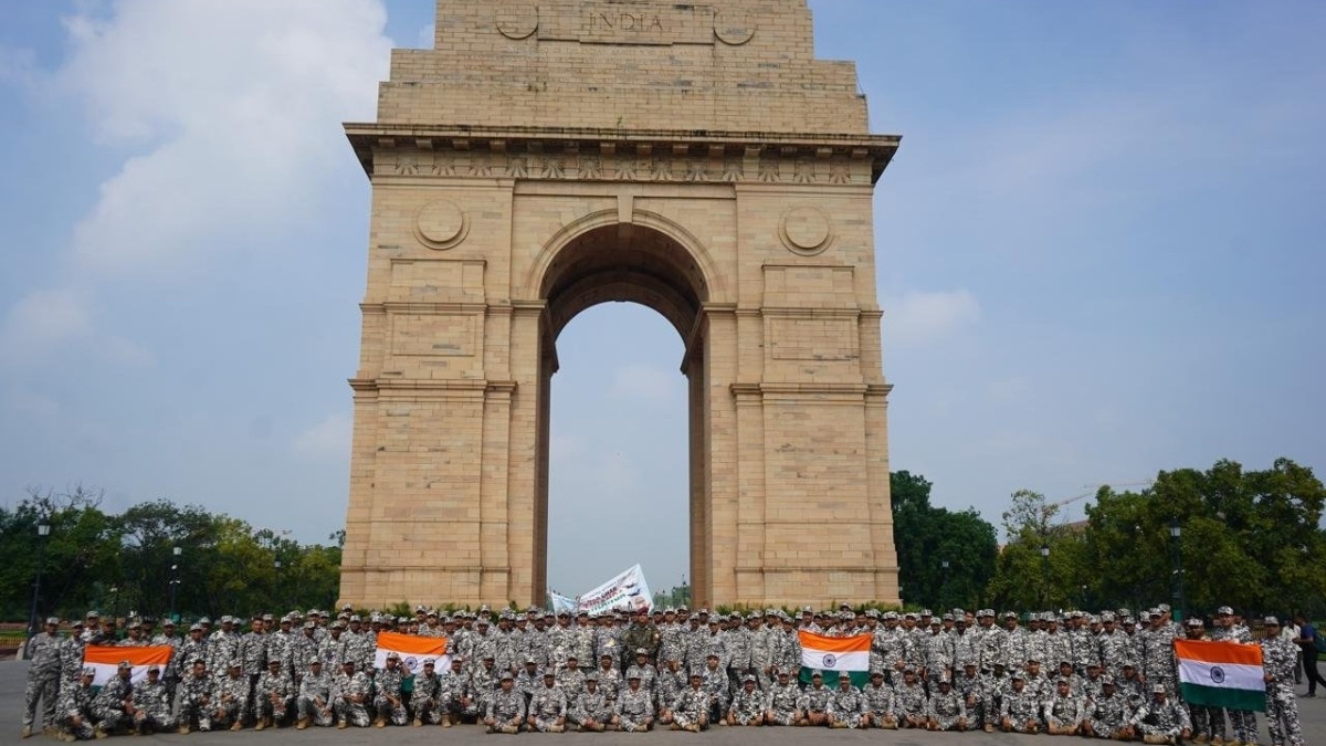देश की हिफाजत में तैनात हमारे वीर जवान. (Photo: X/ @IAF_MCC
