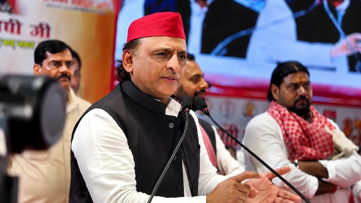 अखिलेश यादव ने ई20 समेत कई मुद्दों पर बीजेपी को घेरा. (Photo- ITGD)