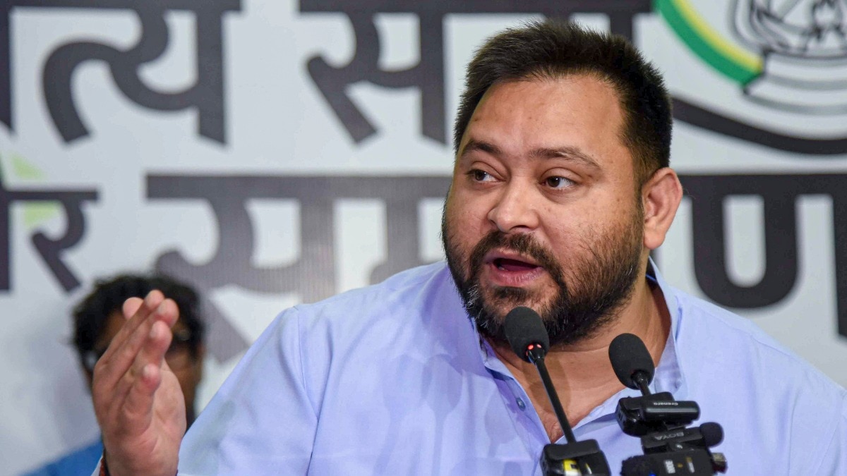 तेजस्वी यादव ने बिहार की शिक्षा व्यवस्था पर सवाल उठाए. (Photo- PTI)