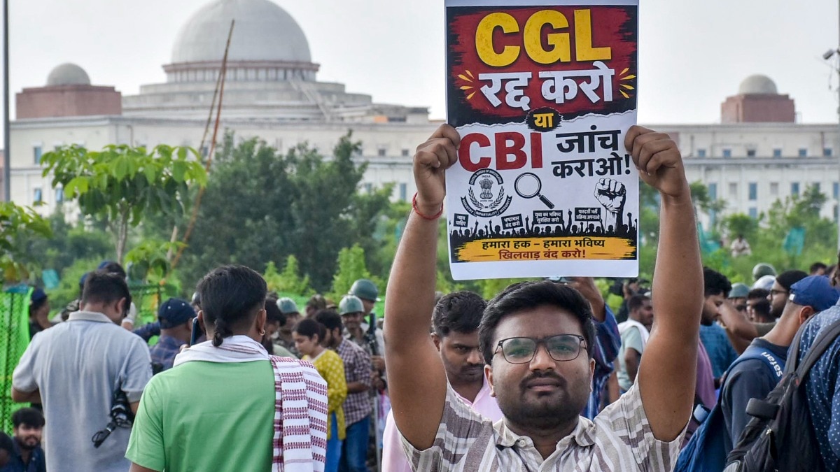 रांची में JPSC- JSSC को लेकर छात्रों का प्रदर्शन जारी है.( Photo- PTI)