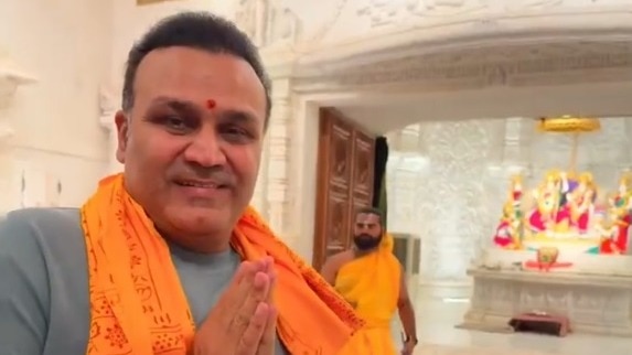 वीरेंद्र सहवाग ने अयोध्या में किए रामलला के दर्शन (Photo: Screengrab/X/virendersehwag)