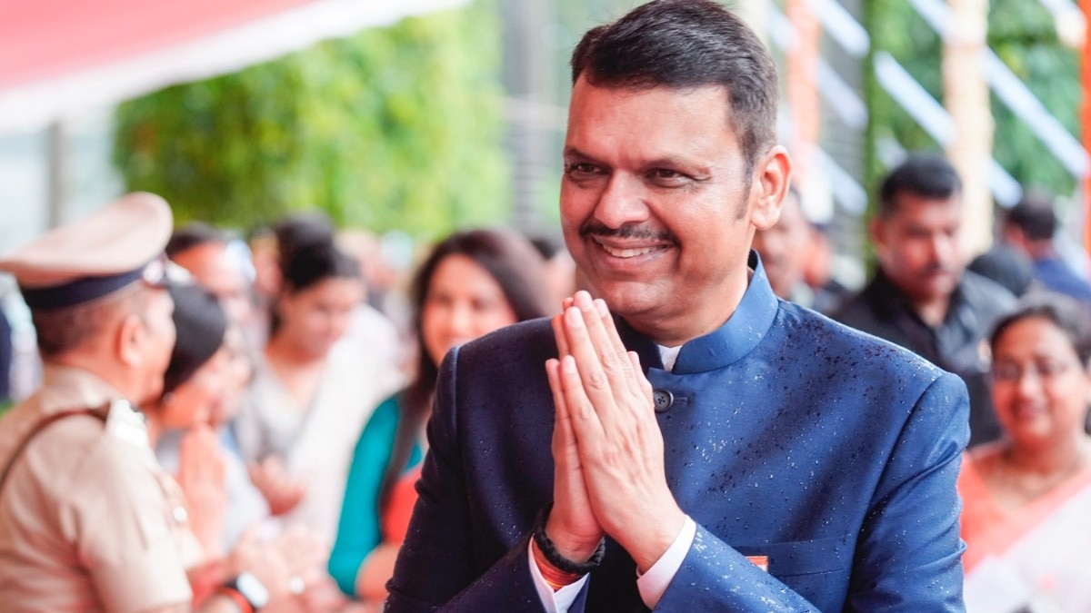 Devendra Fadnavis Dismisses Delhi Speculations, Slams Critics as 'Useless'