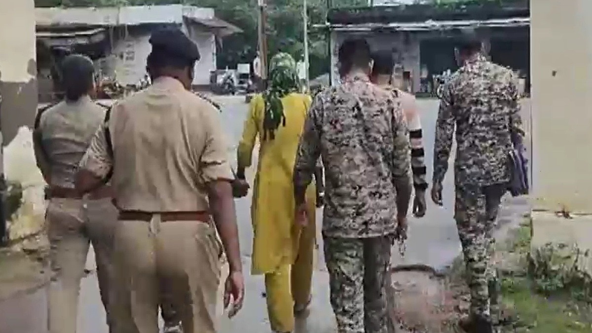  Murder of her own innocent daughter in collusion with her lover