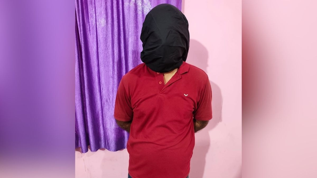 साइबर ठगी के मामले में गिरफ्तार आरोपी (photo ITG)