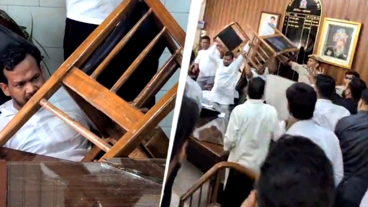 शाहदार नॉर्थ जोन अध्यक्ष के ऑफिस में पार्षद से मारपीट हुई है