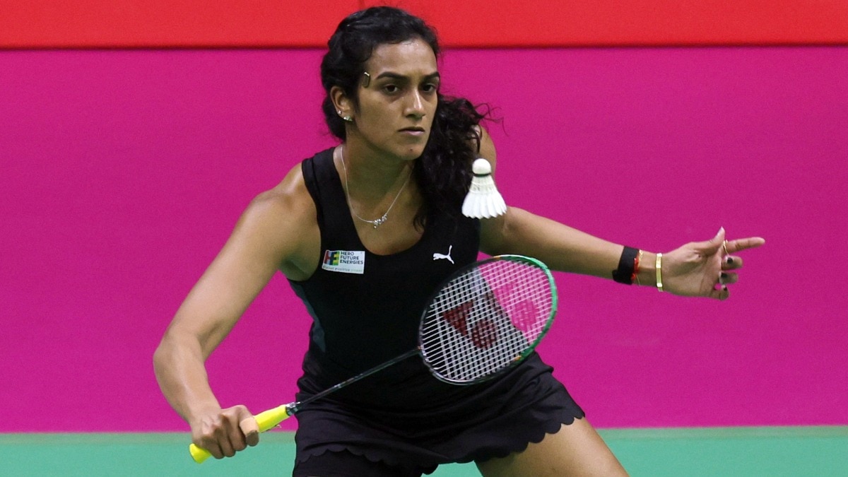 पीवी सिंधु को वर्ल्ड नंबर-3 खिलाड़ी ने हराया. (Photo: Reuters)