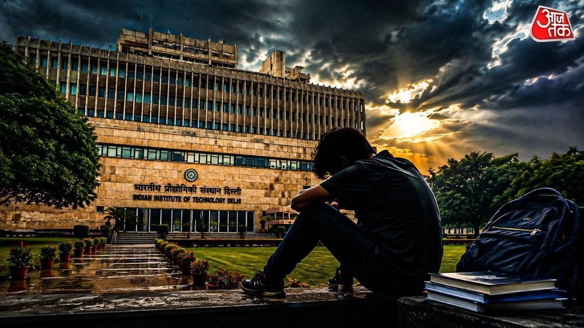 31 साल के छात्र ने IIT दिल्ली के छठी मंजिल से लगाई छलांग. 