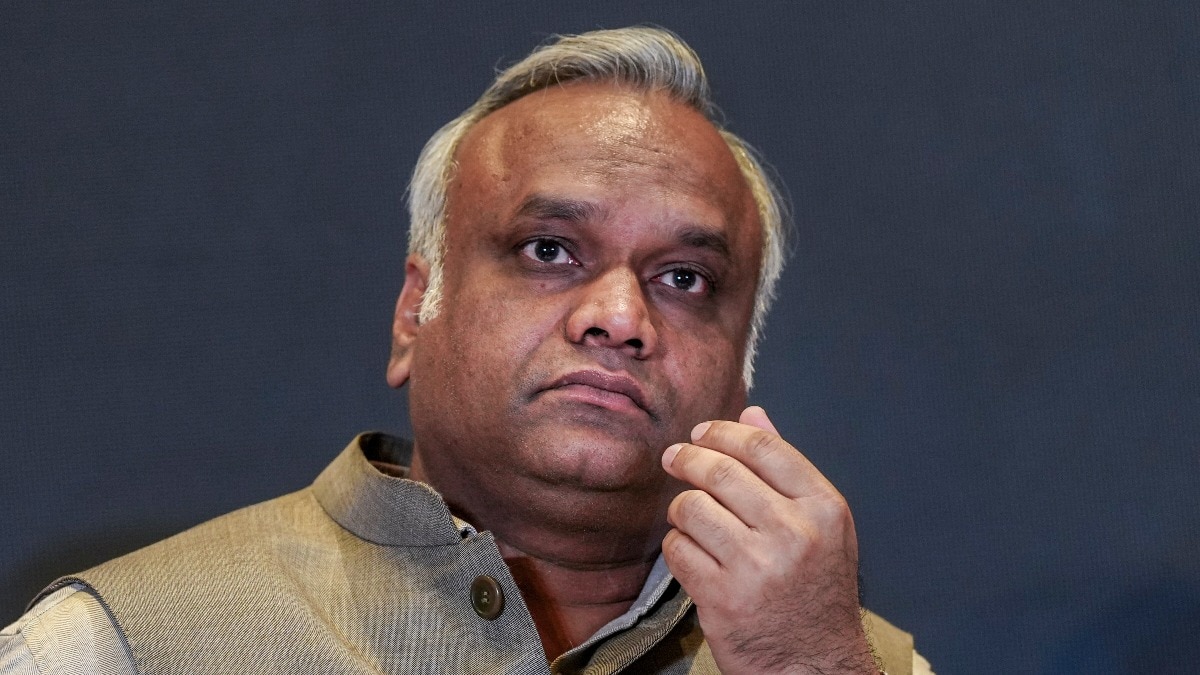 कर्नाटक के मंत्री प्रियांक खड़गे ने बताई हकीकत (फोटो: PTI)