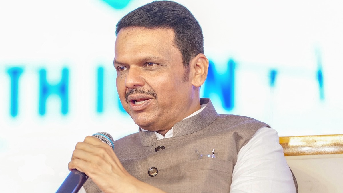 महाराष्ट्र CM देवेंद्र फडणवीस ने मंथन 4 युवा कार्यक्रम में युवाओं से बातचीत की. (फोटो-X/ @CMOMaharashtra)