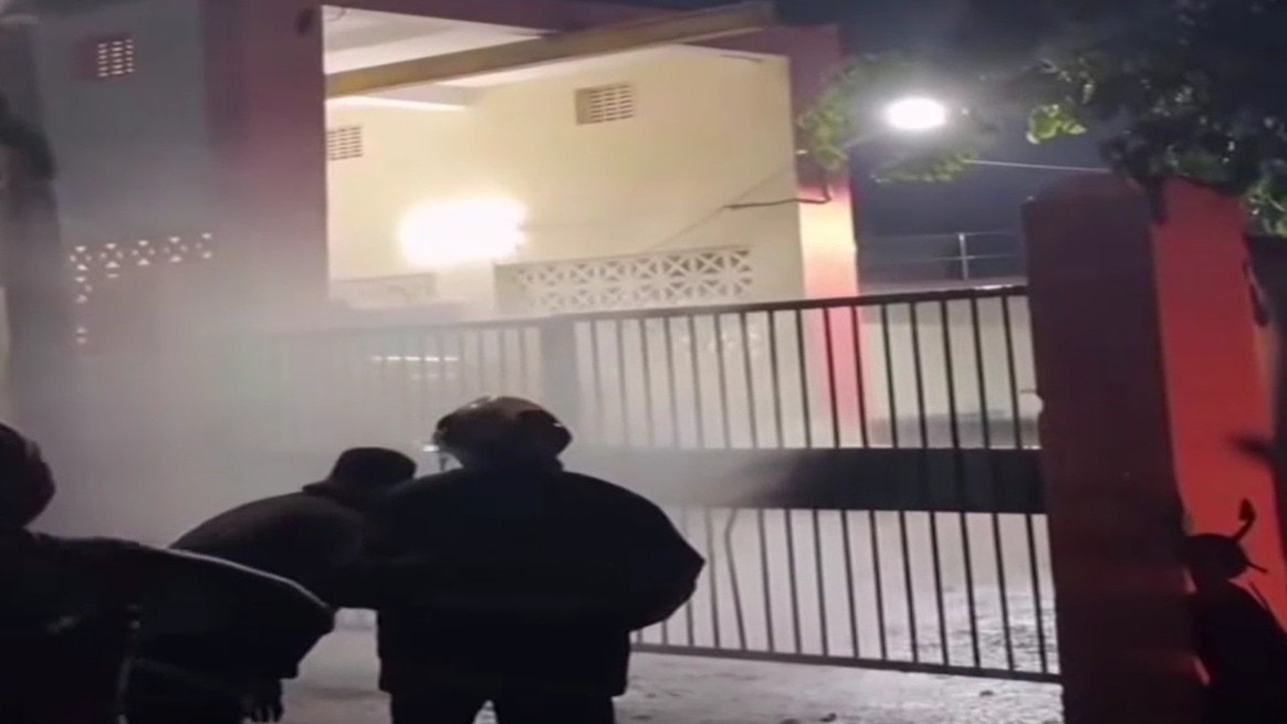 क्लोरिन गैस लीक के बाद मौके पर पहुंची पुलिस-प्रशासन की टीम (Photo: Screengrab)