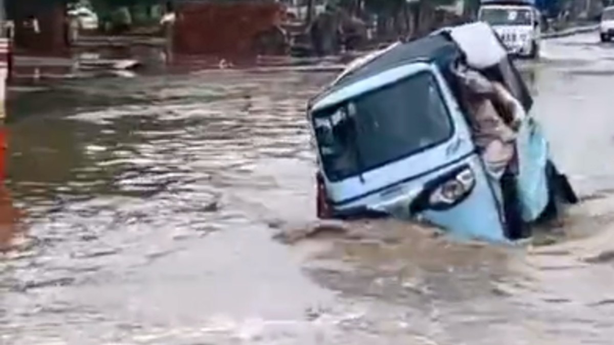 Ghaziabad Waterlogging 