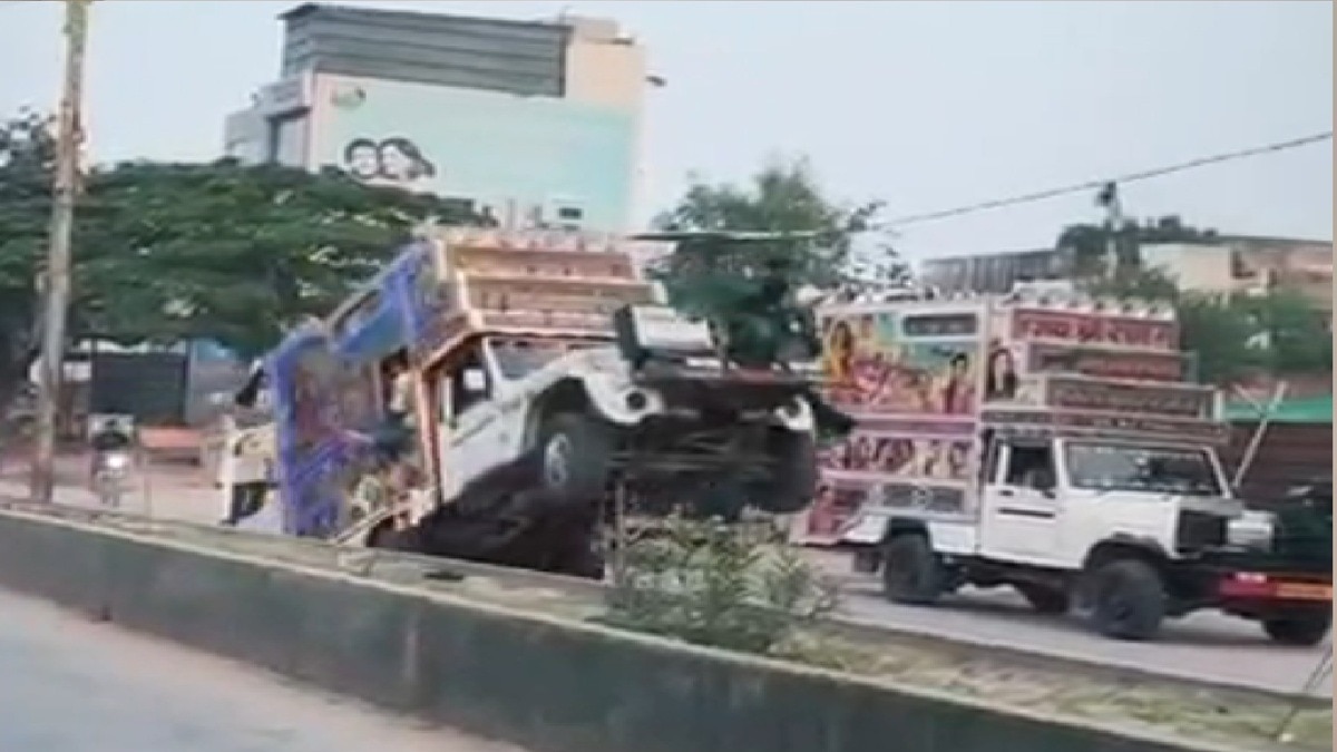 Stunt with pickup 