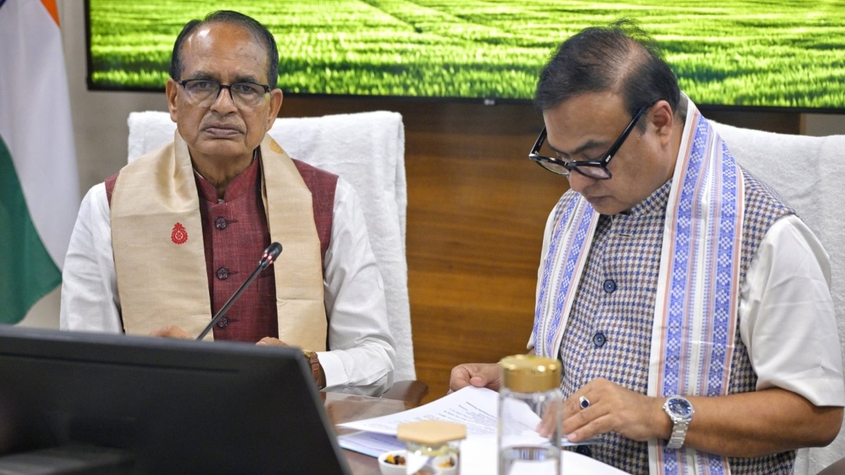 असम में बाढ़ पीड़ितों को मिलेंगे घर (Photo-X/ Shivraj Singh Chouhan)