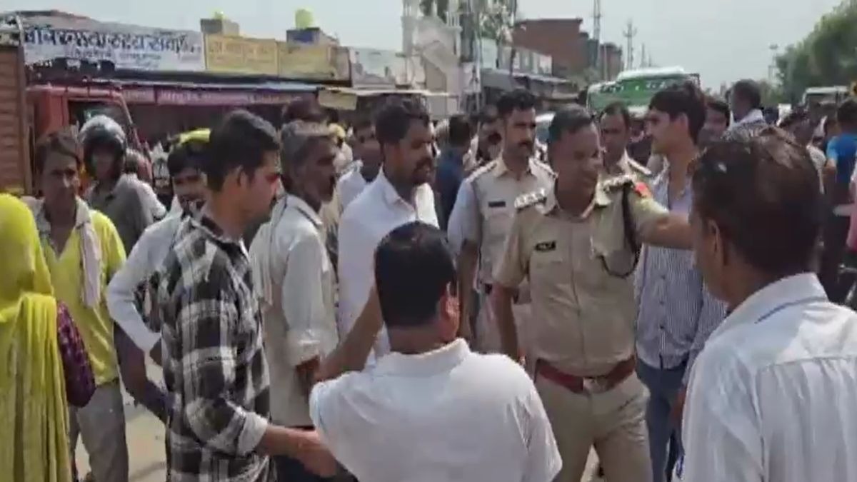 मृतक के परिजनों ने लगाया हत्या का आरोप. (Photo: Screengrab)