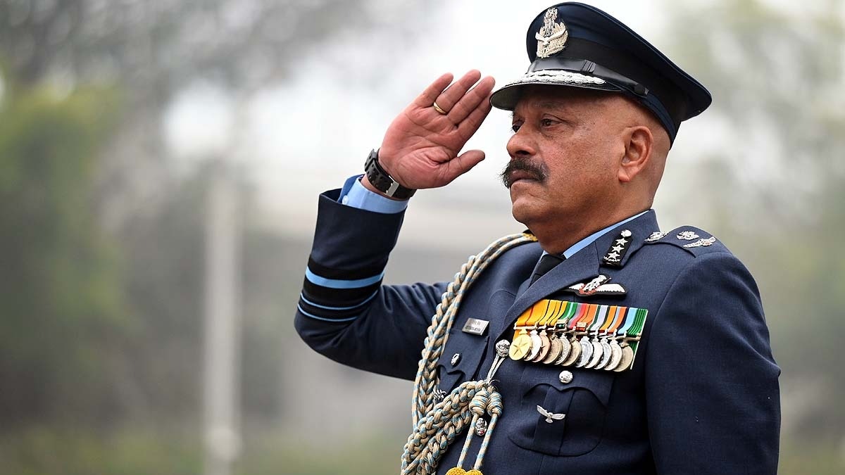 ये है एयर मार्शल जितेंद्र मिश्रा जिन्होंने ऑपरेशन सिंदूर में पाकिस्तान को हुए नुकसान का खुलासा किया. (Photo: Getty)