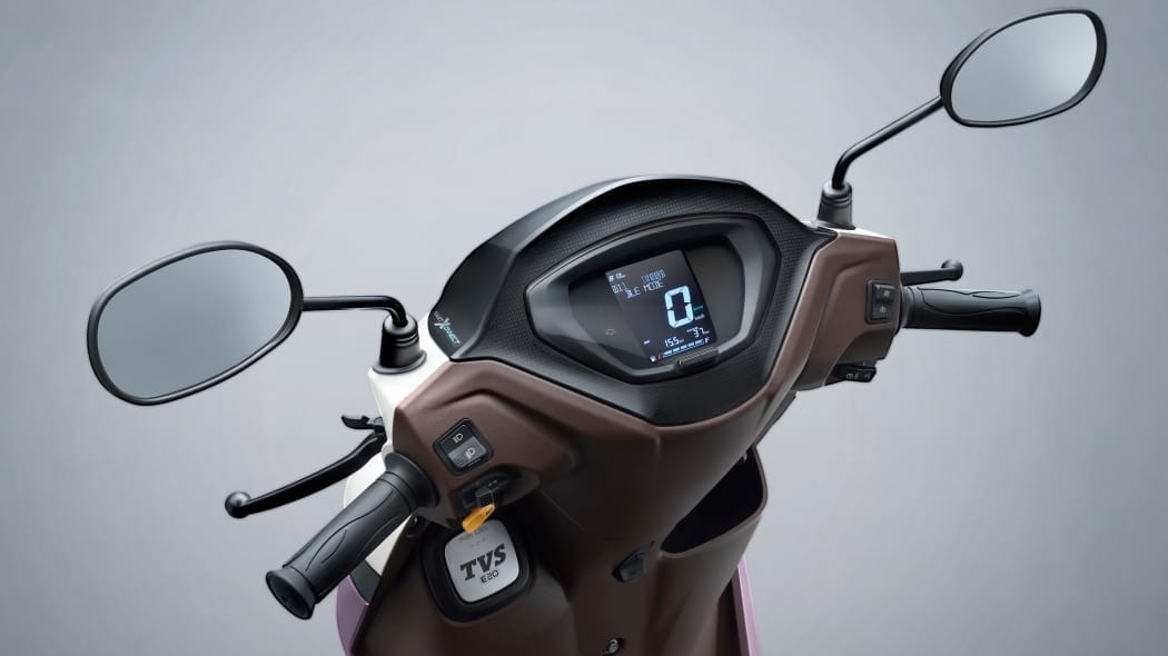 TVS Jupiter की डुअल टोन स्पेक्ट्रल रेंज में 113.3 सीसी का इंजन मिलता है. (Photo: TVS Motor) 