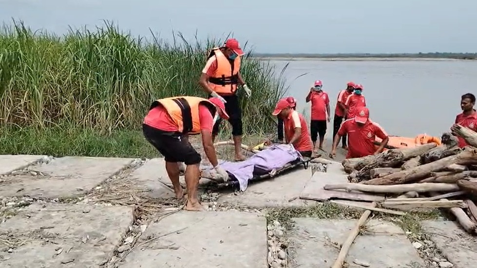 नेपाल बाढ़ में मौतों का आंकड़ा लगातार बढ़ रहा है. (Photo- ITGD)