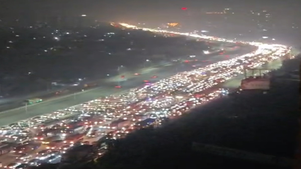रक्षाबंधन की पूर्व संध्या पर लगा भयंकर जाम. (Photo: Screengrab)