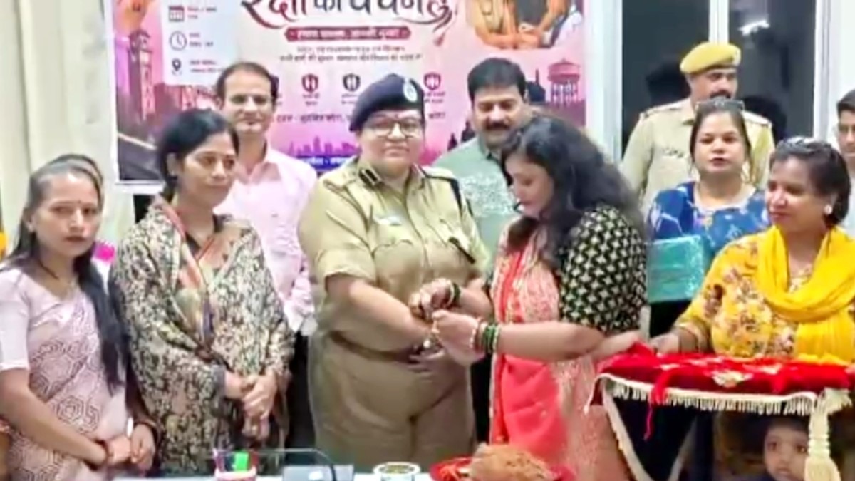  SP Ties Rakhis with Special Children