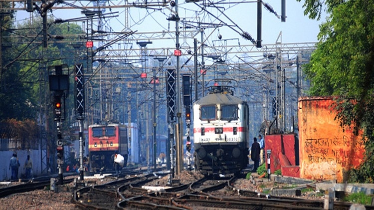 रक्षाबंधन के मौके पर स्पेशल ट्रेन. (Photo: Getty)