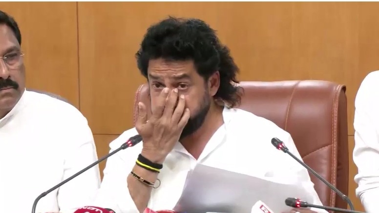 नागेंद्र का नाम वाल्मिकी घोटाले के चलते विवादों में है. (Photo- ITGD)