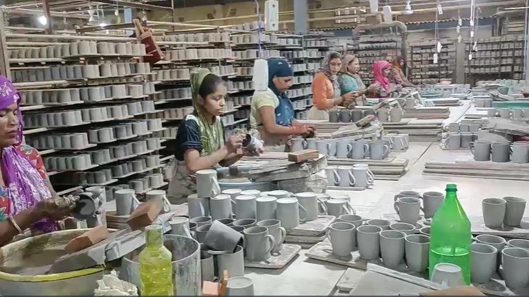 Khurja Pottery