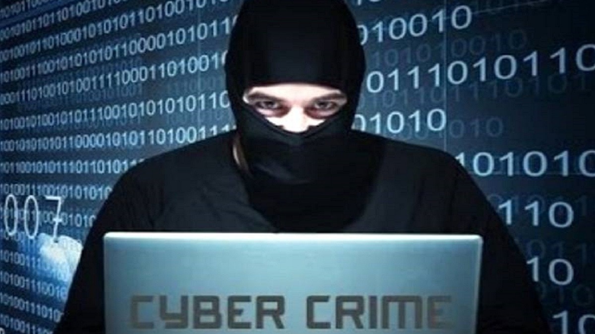 Cyber Fraud through Porn App in India