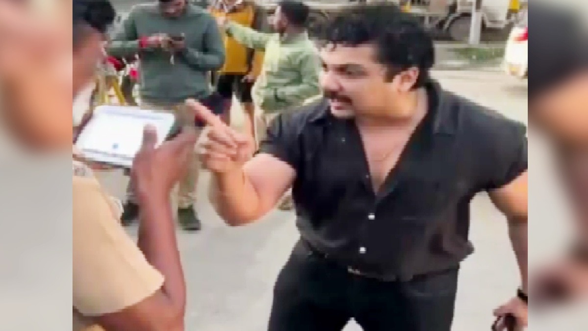 नशे में पुलिस से भिड़ा शख्स.(Photo:Screengrab)