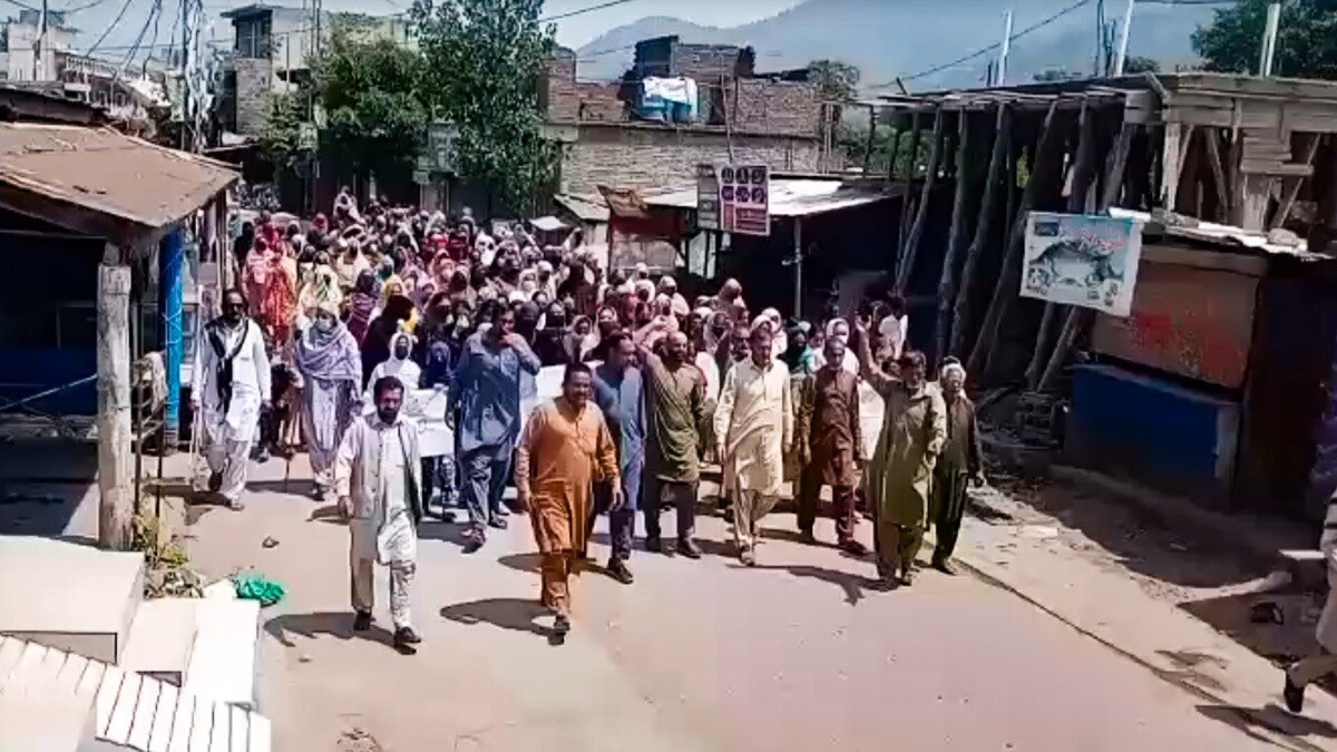 PoK में पाकिस्तान सेना कत्लेआम मचा रही है. (Photo- ITG)